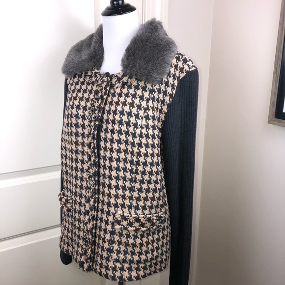 CAbi Houndstooth Mixer Jacket Faux Fur Black Tan - Picture 11 of 16